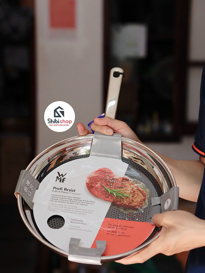 Chảo chống dính tổ ong WMF Profi Resist, size 24cm - size 28cm